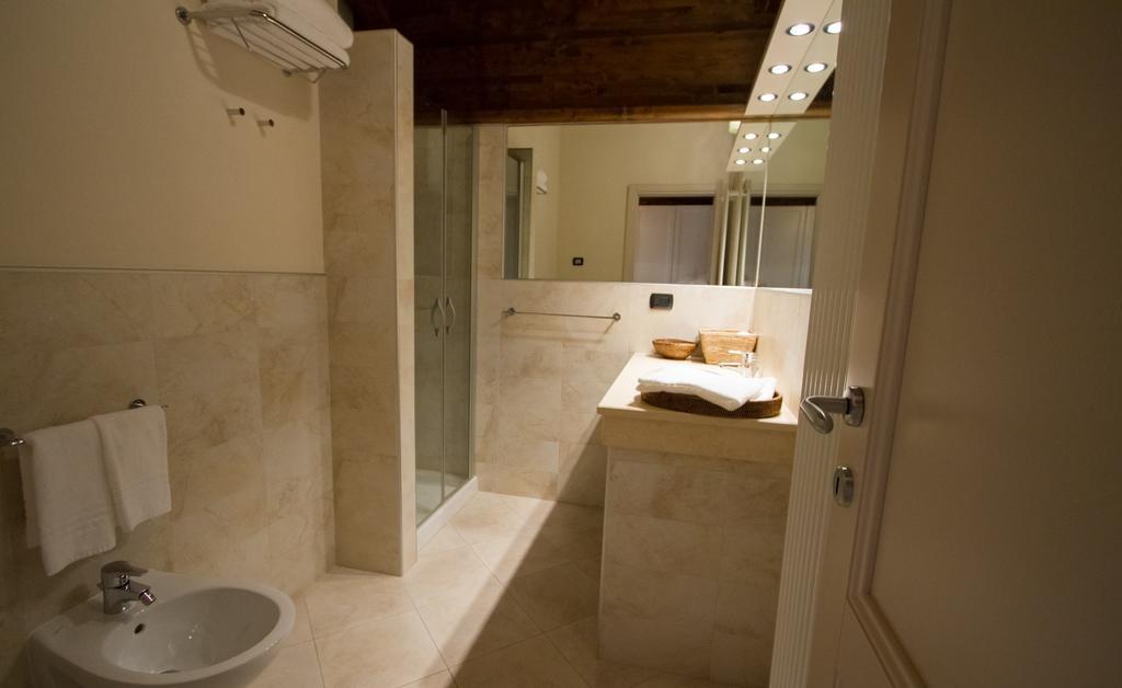 Albergo Della Ceramica Villanova Mondovì Dış mekan fotoğraf